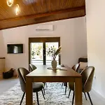 Twin Peaks Retreat By Alure Daire *